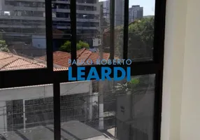 Foto 1 de Casa de Condomínio com 4 Quartos à venda, 217m² em Campo Belo, São Paulo