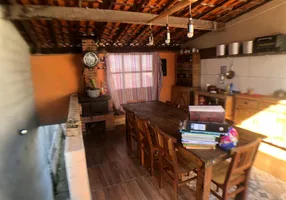 Foto 1 de Casa com 2 Quartos à venda, 115m² em Botujuru, Mogi das Cruzes