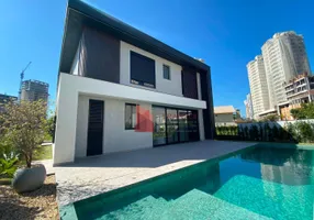 Foto 1 de Casa de Condomínio com 5 Quartos à venda, 382m² em Praia Brava, Itajaí