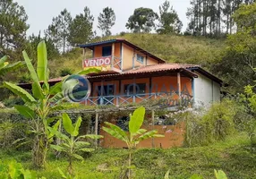 Foto 1 de Fazenda/Sítio com 3 Quartos à venda, 250m² em , Pouso Alto