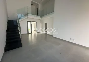 Foto 1 de Casa de Condomínio com 3 Quartos para alugar, 218m² em Grand Ville, Uberlândia