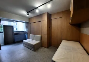 Foto 1 de Apartamento com 1 Quarto para alugar, 26m² em Perdizes, São Paulo