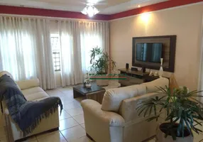 Foto 1 de Casa com 3 Quartos à venda, 190m² em Residencial e Comercial Palmares, Ribeirão Preto