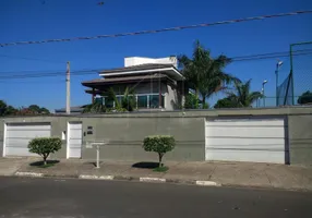 Foto 1 de Sobrado com 4 Quartos à venda, 220m² em Jardim São Domingos, Campinas
