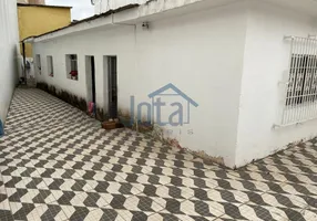 Foto 1 de Casa com 2 Quartos para alugar, 226m² em Vila Bertioga, São Paulo