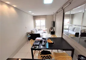 Foto 1 de Apartamento com 2 Quartos à venda, 52m² em Vila Camilopolis, Santo André