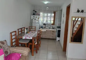 Foto 1 de Casa com 2 Quartos à venda, 56m² em Martinica, Viamão