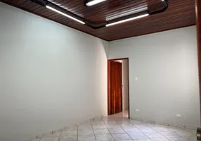Foto 1 de Casa com 2 Quartos para alugar, 81m² em Lapa, São Paulo
