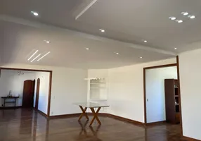 Foto 1 de Cobertura com 4 Quartos para alugar, 300m² em Agriões, Teresópolis