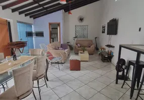 Foto 1 de Casa com 3 Quartos à venda, 263m² em Parque Ohara, Cuiabá