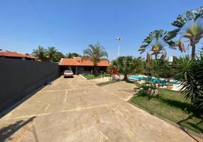 Foto 1 de Fazenda/Sítio com 4 Quartos à venda, 290m² em Condomínio Lago e Sol, Fronteira