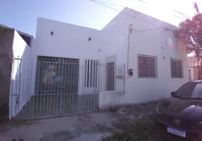 Foto 1 de Casa com 3 Quartos à venda, 100m² em Benfica, Fortaleza