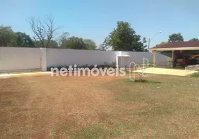 Foto 1 de Fazenda/Sítio com 3 Quartos à venda, 30000m² em Região dos Lagos, Sobradinho