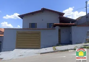 Foto 1 de Casa com 3 Quartos à venda, 220m² em Itamaraty 4 Etapa, Anápolis