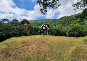 Foto 1 de Lote/Terreno à venda, 4200m² em Araras, Petrópolis