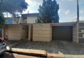 Foto 1 de Sobrado com 3 Quartos à venda, 370m² em Jardim Adalgisa, Araraquara