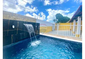 Foto 1 de Casa com 5 Quartos à venda, 215m² em Ponta Negra, Natal