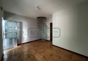 Foto 1 de Casa com 2 Quartos à venda, 90m² em Santa Cecília, Juiz de Fora