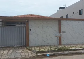 Foto 1 de Casa com 3 Quartos à venda, 200m² em Jardim Cidade Universitária, João Pessoa