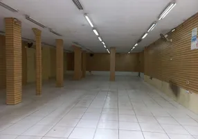 Foto 1 de Imóvel Comercial para alugar, 250m² em Vila Aimore, São Paulo