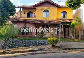Foto 1 de Casa com 4 Quartos à venda, 400m² em Cachoeirinha, Belo Horizonte