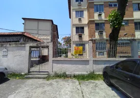 Foto 1 de Apartamento com 2 Quartos para alugar, 48m² em Turiaçu, Rio de Janeiro
