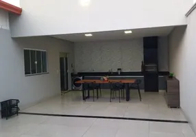 Foto 1 de Casa de Condomínio com 4 Quartos à venda, 180m² em Condomínio Amin Camargo, Goiânia