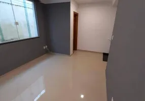 Foto 1 de Casa com 3 Quartos à venda, 100m² em José Menino, Santos