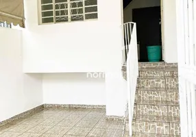 Foto 1 de Sobrado com 2 Quartos à venda, 110m² em Vila Pauliceia, São Paulo