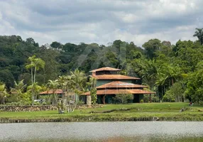 Foto 1 de Fazenda/Sítio com 4 Quartos à venda, 18000m² em Centro, Araçariguama