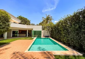 Foto 1 de Casa de Condomínio com 5 Quartos à venda, 510m² em Residencial Alphaville Flamboyant, Goiânia
