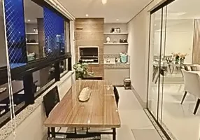 Foto 1 de Apartamento com 3 Quartos à venda, 98m² em Jardim Finotti, Uberlândia