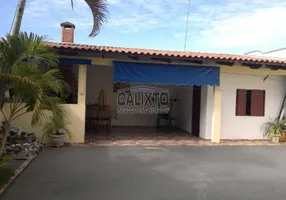 Foto 1 de Sobrado com 3 Quartos à venda, 240m² em Laranjeiras, Uberlândia