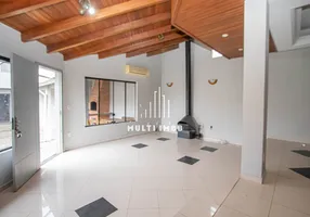 Foto 1 de Casa com 6 Quartos à venda, 340m² em Jardim São Pedro, Porto Alegre