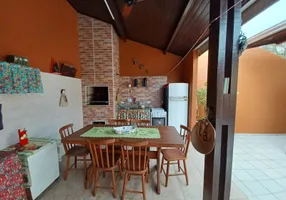 Foto 1 de Casa com 3 Quartos à venda, 160m² em Vila Caicara, Praia Grande