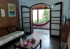 Foto 1 de Casa com 3 Quartos para venda ou aluguel, 180m² em Praia de Juquehy, São Sebastião