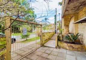 Foto 1 de Casa com 3 Quartos à venda, 214m² em Partenon, Porto Alegre