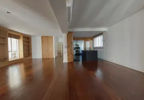 Foto 1 de Apartamento com 4 Quartos à venda, 230m² em Cerqueira César, São Paulo