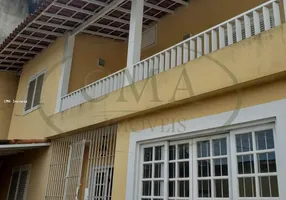 Foto 1 de Casa com 3 Quartos à venda, 360m² em Miramar, Macaé