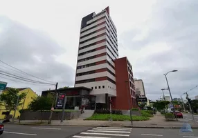 Foto 1 de Apartamento com 1 Quarto para alugar, 29m² em Batel, Curitiba