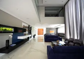 Foto 1 de Casa de Condomínio com 5 Quartos à venda, 1005m² em Centro, Santana de Parnaíba