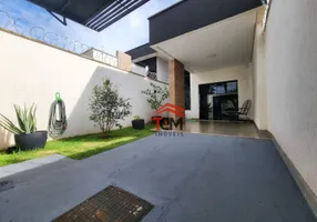 Foto 1 de Casa com 3 Quartos à venda, 108m² em Setor Centro Oeste, Goiânia