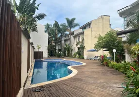 Foto 1 de Casa de Condomínio com 5 Quartos para venda ou aluguel, 170m² em Camburi, São Sebastião
