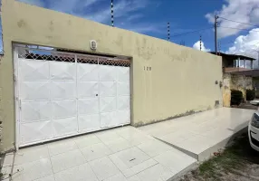 Foto 1 de Apartamento com 4 Quartos à venda, 150m² em Atalaia, Aracaju