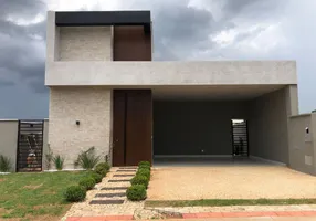 Foto 1 de Casa de Condomínio com 3 Quartos à venda, 160m² em Jardim Cristal, Aparecida de Goiânia