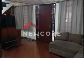 Foto 1 de Sobrado com 4 Quartos à venda, 200m² em Conjunto Habitacional Barreira Grande, São Paulo