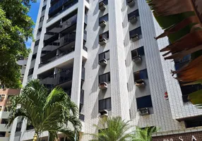 Foto 1 de Apartamento com 2 Quartos à venda, 76m² em Meireles, Fortaleza