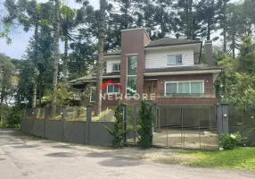 Foto 1 de Casa com 5 Quartos à venda, 280m² em Planalto, Gramado