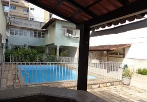 Foto 1 de Casa com 4 Quartos à venda, 200m² em Praia da Costa, Vila Velha