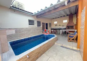 Foto 1 de Casa com 2 Quartos à venda, 116m² em Jardim Praia Grande, Mongaguá